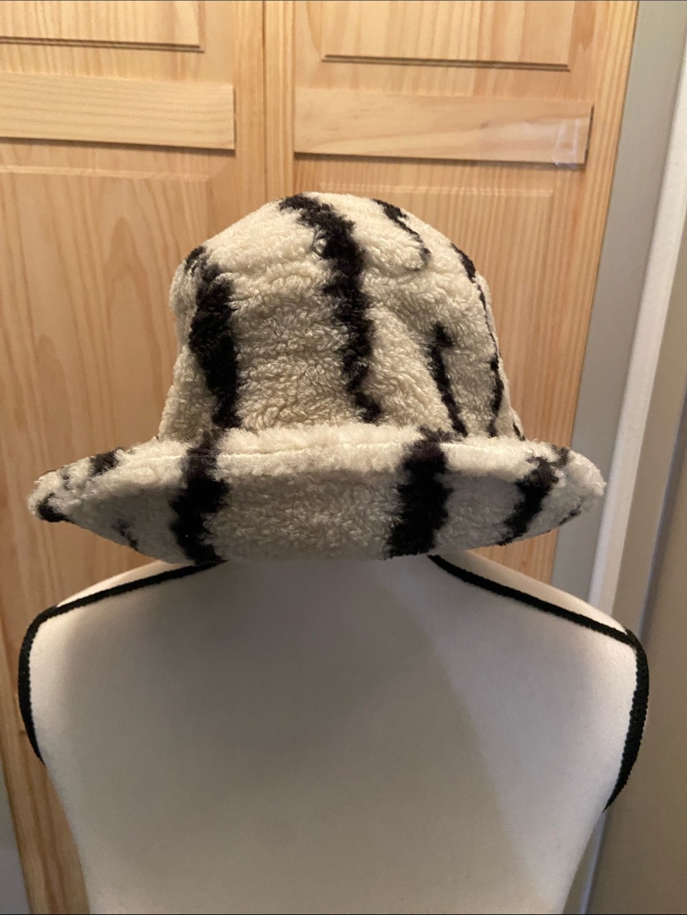 Free People Cream and Black Fuzzy Bucket Hat